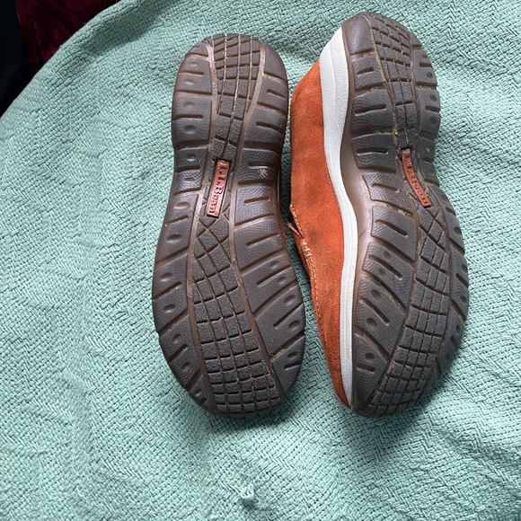 LL Bean Women's Suede Loafers Sneakers Driving Shoes Size 8.5 M - Picture 6 of 7